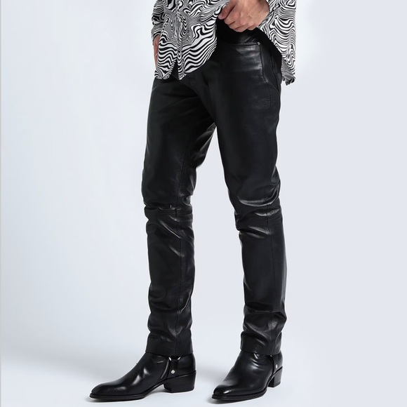 GENUINE LEATHER ESSENTIAL SLIM FIT PANTS
Pants In 100% Leather 8 BY YOOX - Picture 2 of 4